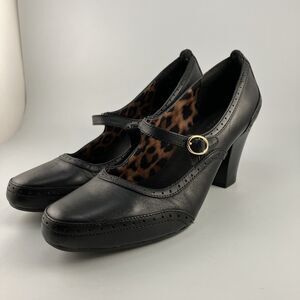 Clarks Bendables Suede & Patent Mary Jane Oxford Adjustable Strap Heels 8.5M